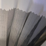 Zanzariera di ricambio con struttura a rete plissettata