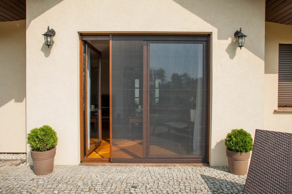 Zanzariere plissettate per porte